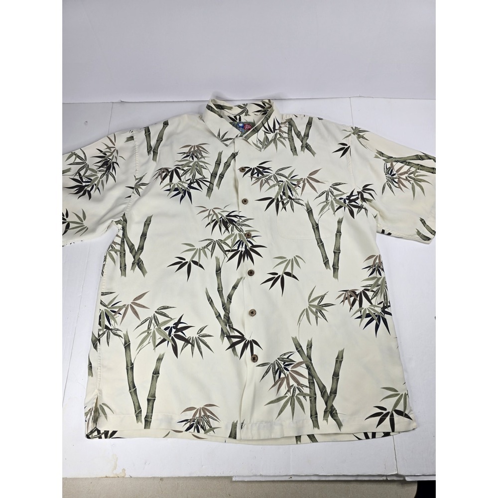 Hilo Hattie Mens Silk Aloha Shirt Button Up Hawaiian Bamboo Size‎ Medium Summer
